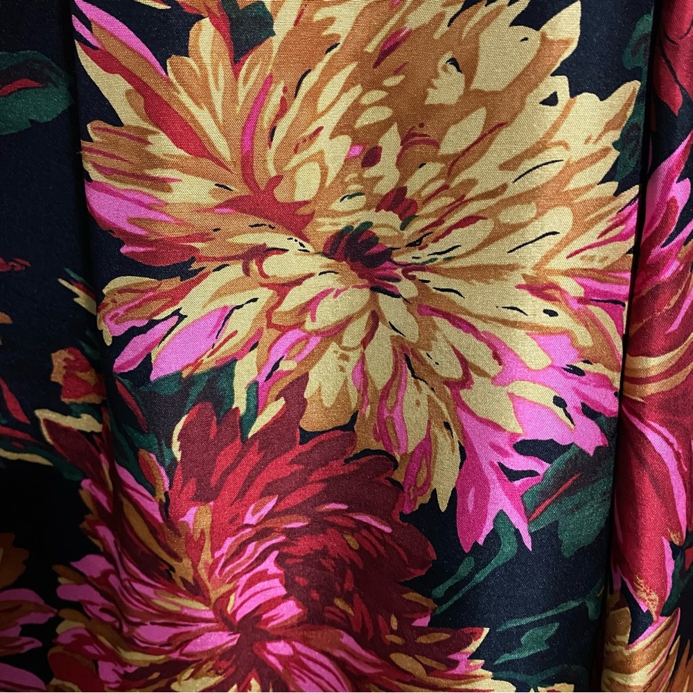 Talbots 100% silk fully lined skirt,10P - Picture 3 of 4